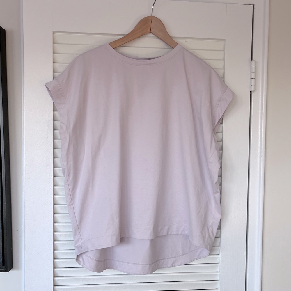 Nearly new Kit and Ace cap sleeve T. Dusky mauve, size Large. Mint!